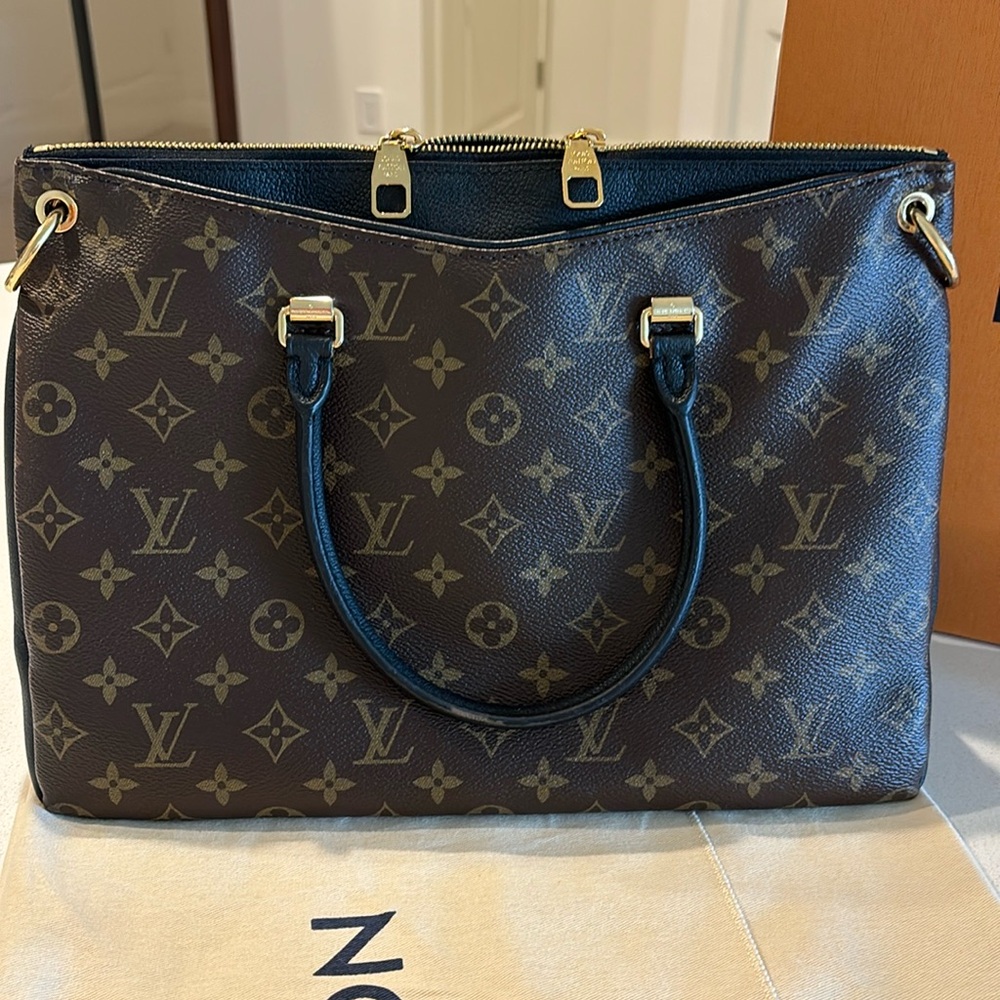 Louis Vuitton Pallas MNG Full NOIR - Authentic - Limited Edition - Discontinued